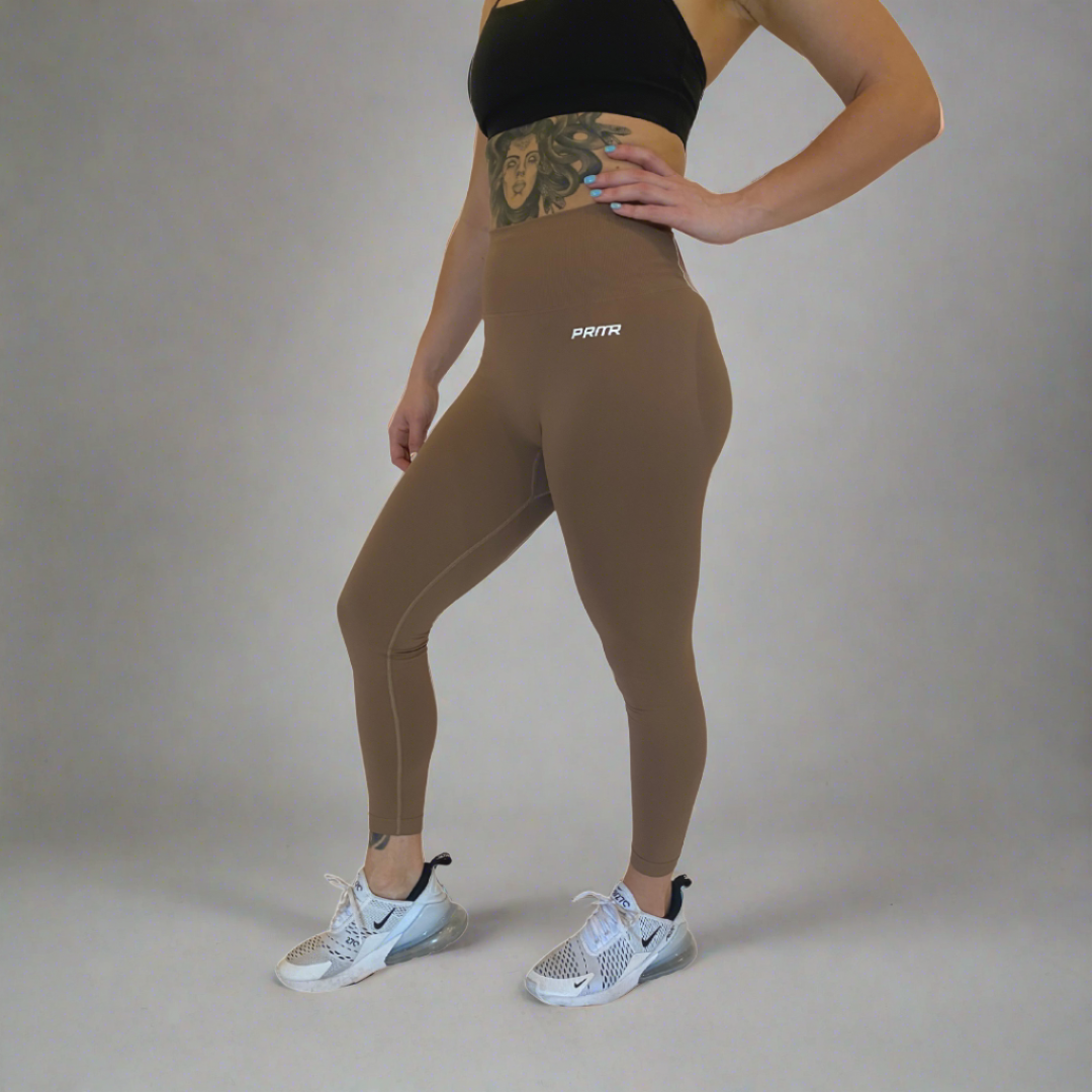 Peak Seamless Scrunch Leggings - Tan – Premier Fitness Co